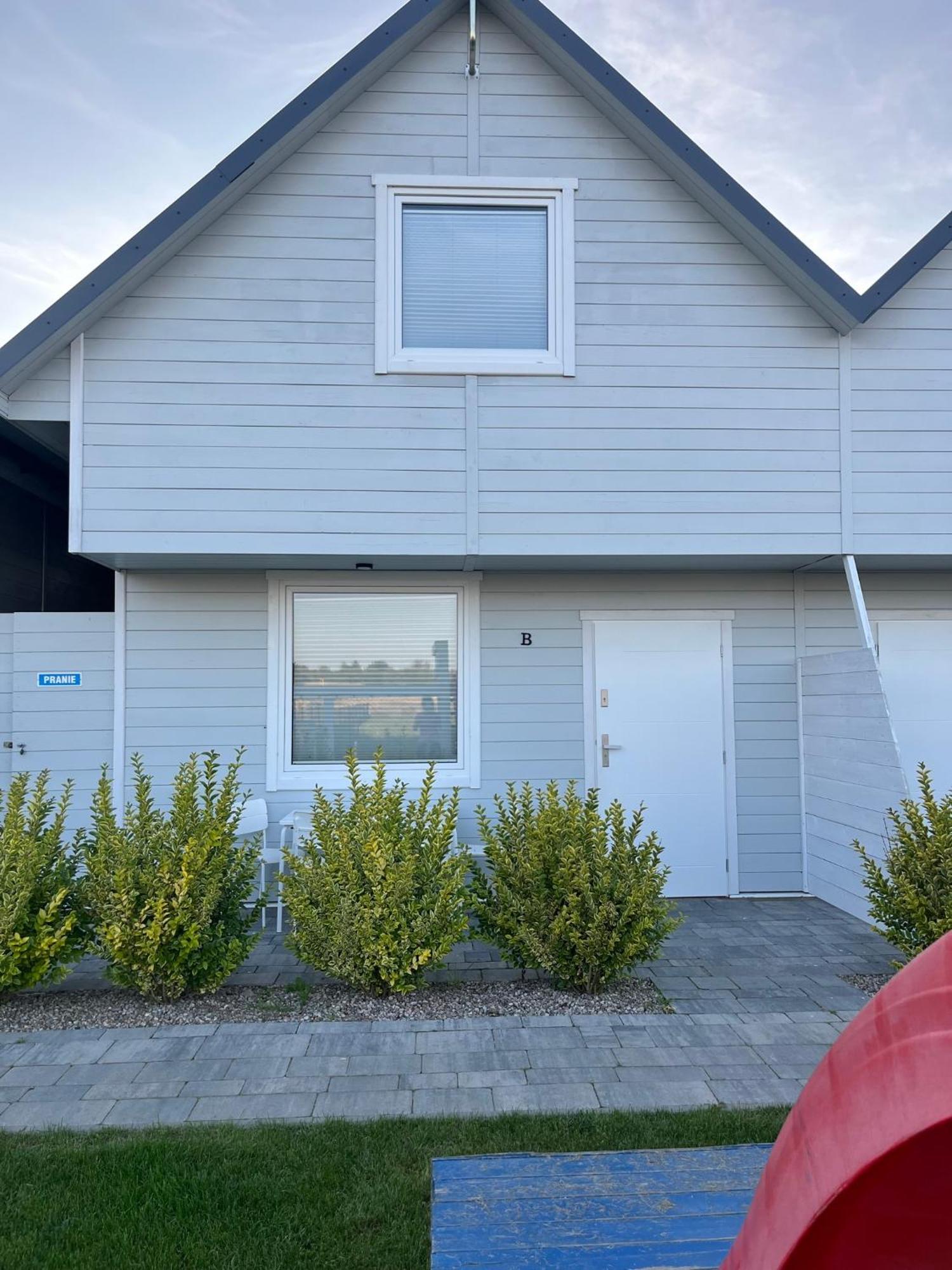 Holiday House Sarbinowo Exteriör bild